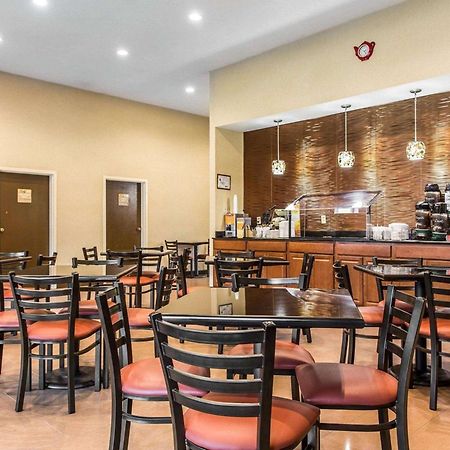 Quality Suites Hickory South Esterno foto