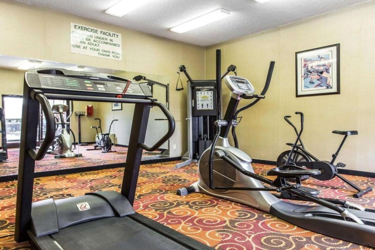 Quality Suites Hickory South Esterno foto