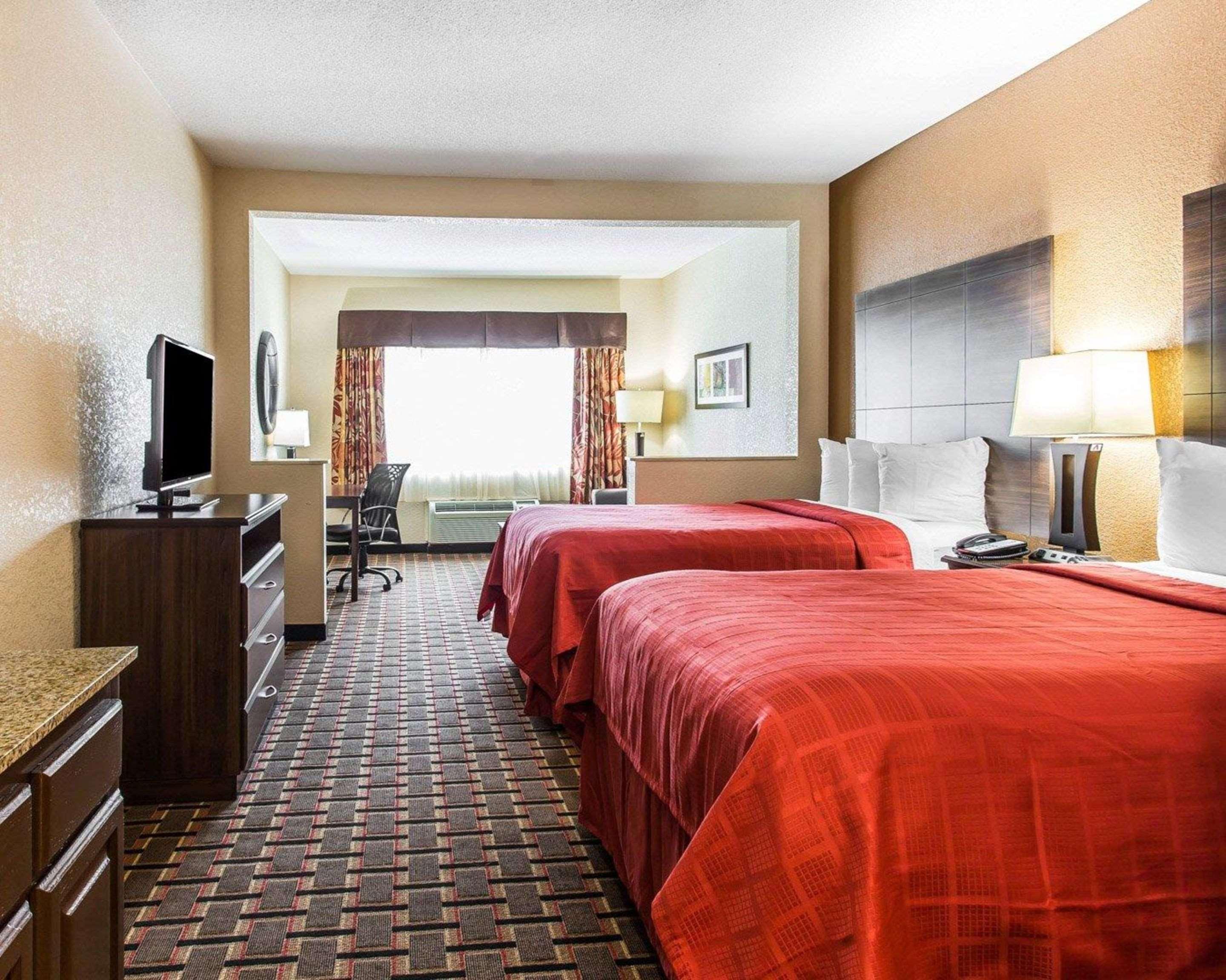 Quality Suites Hickory South Esterno foto