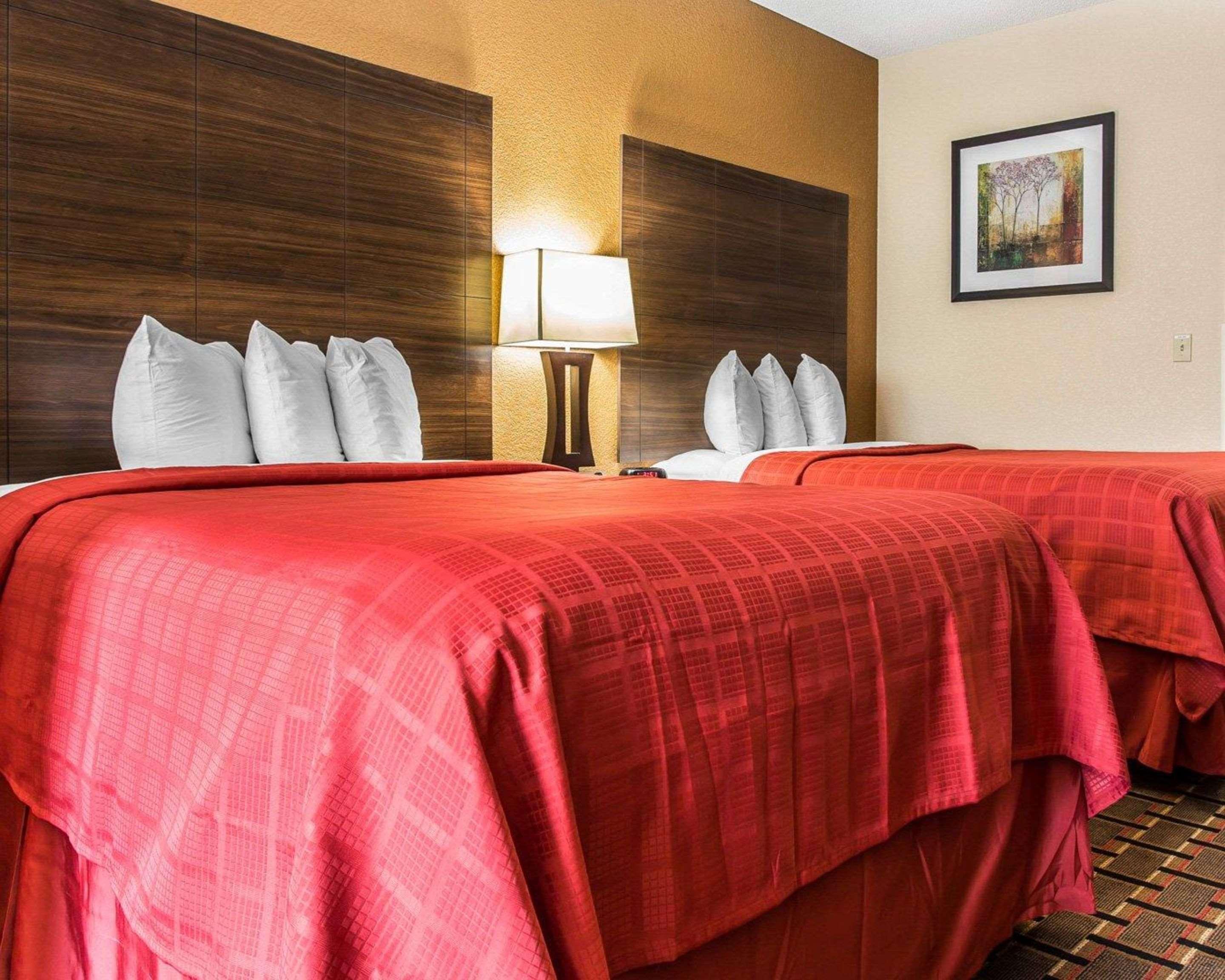 Quality Suites Hickory South Esterno foto