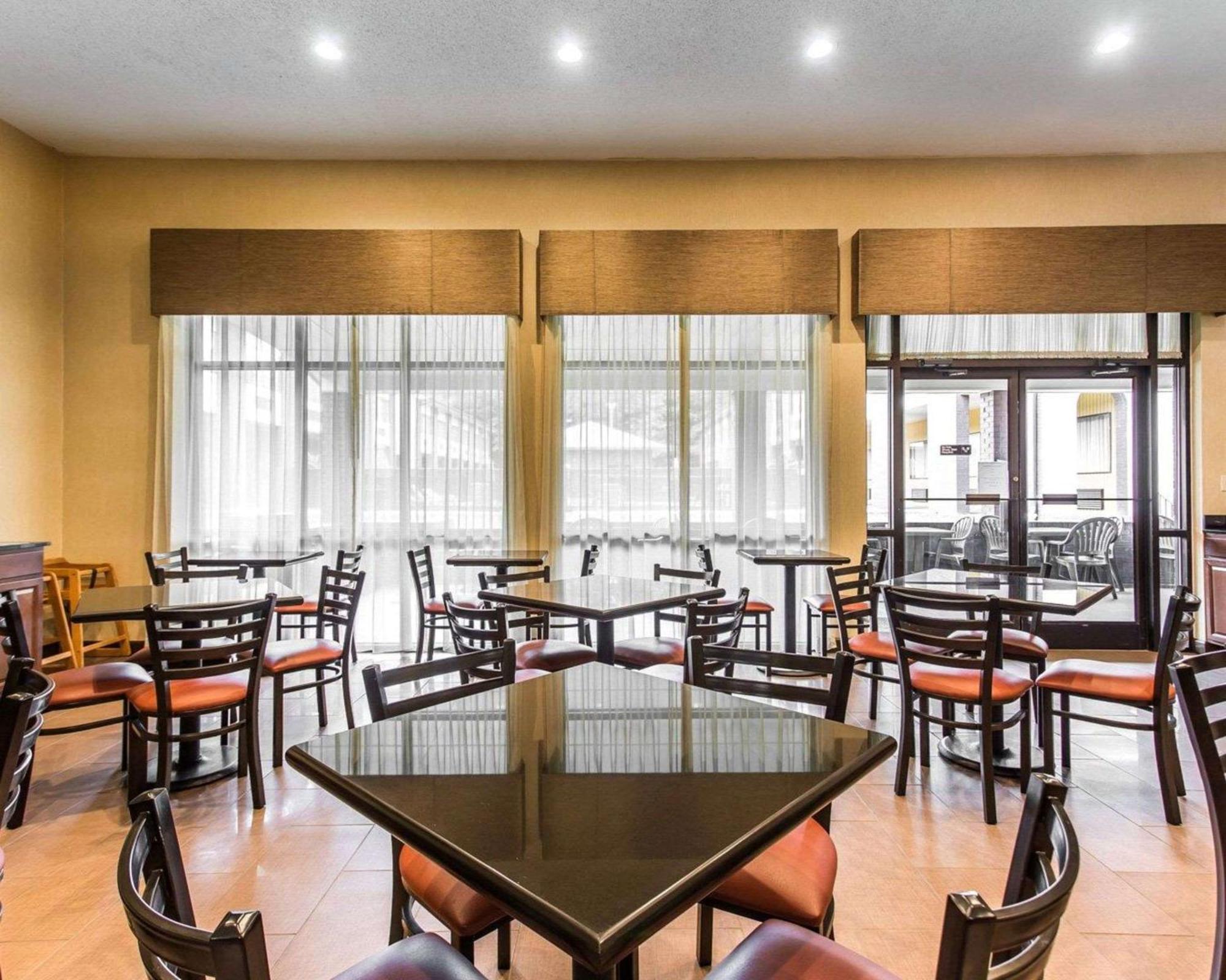 Quality Suites Hickory South Esterno foto