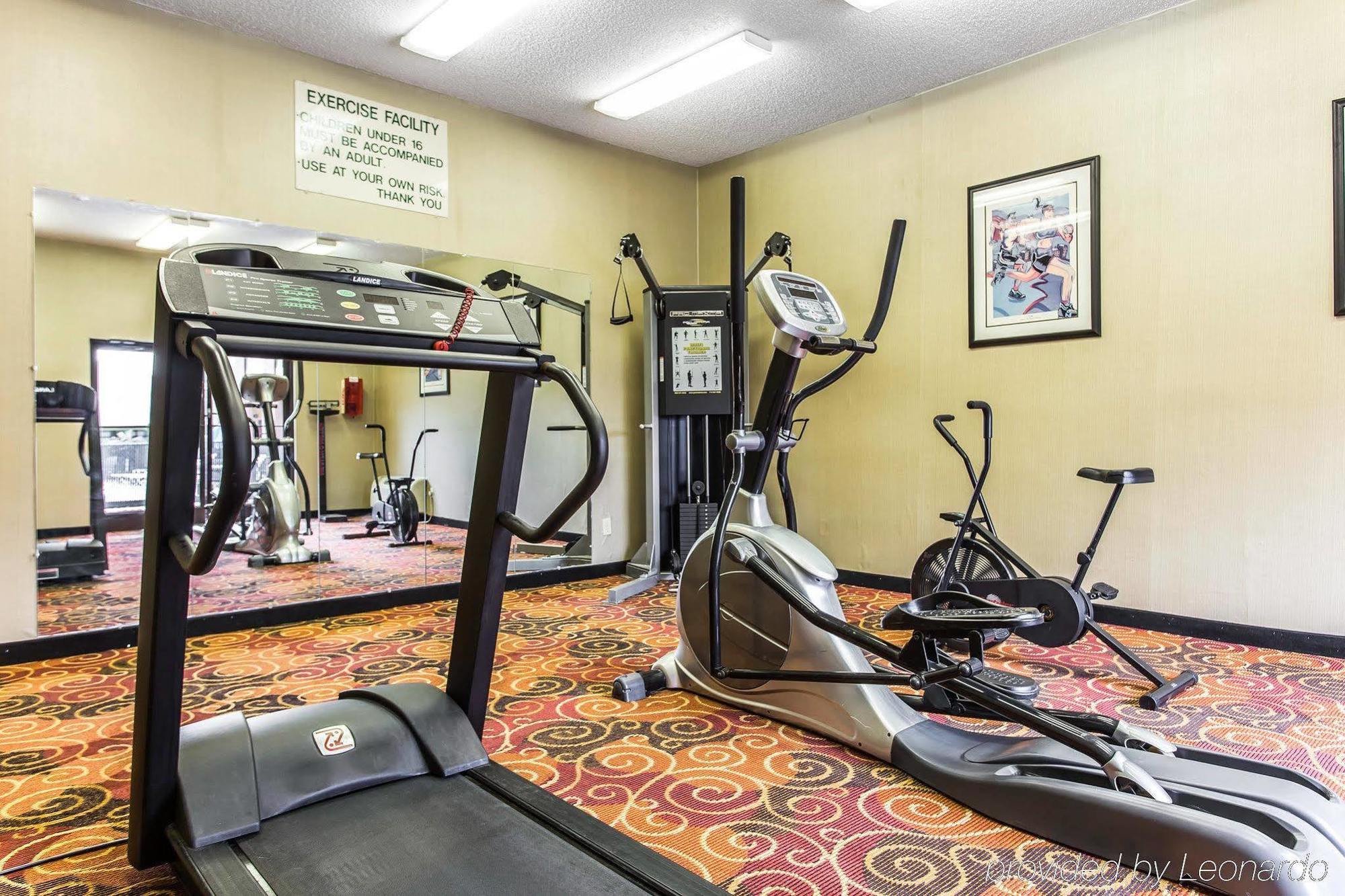 Quality Suites Hickory South Esterno foto