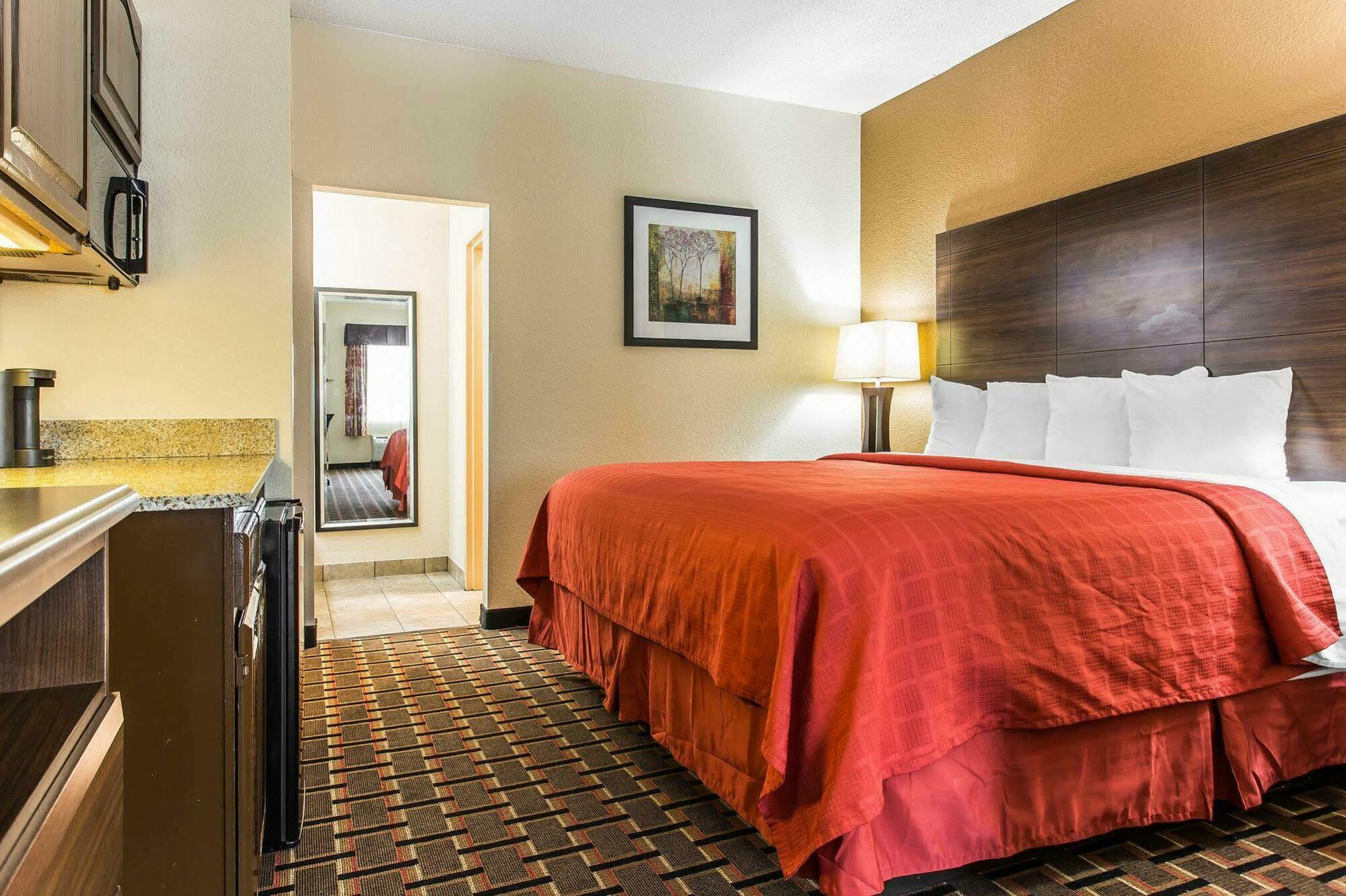 Quality Suites Hickory South Esterno foto